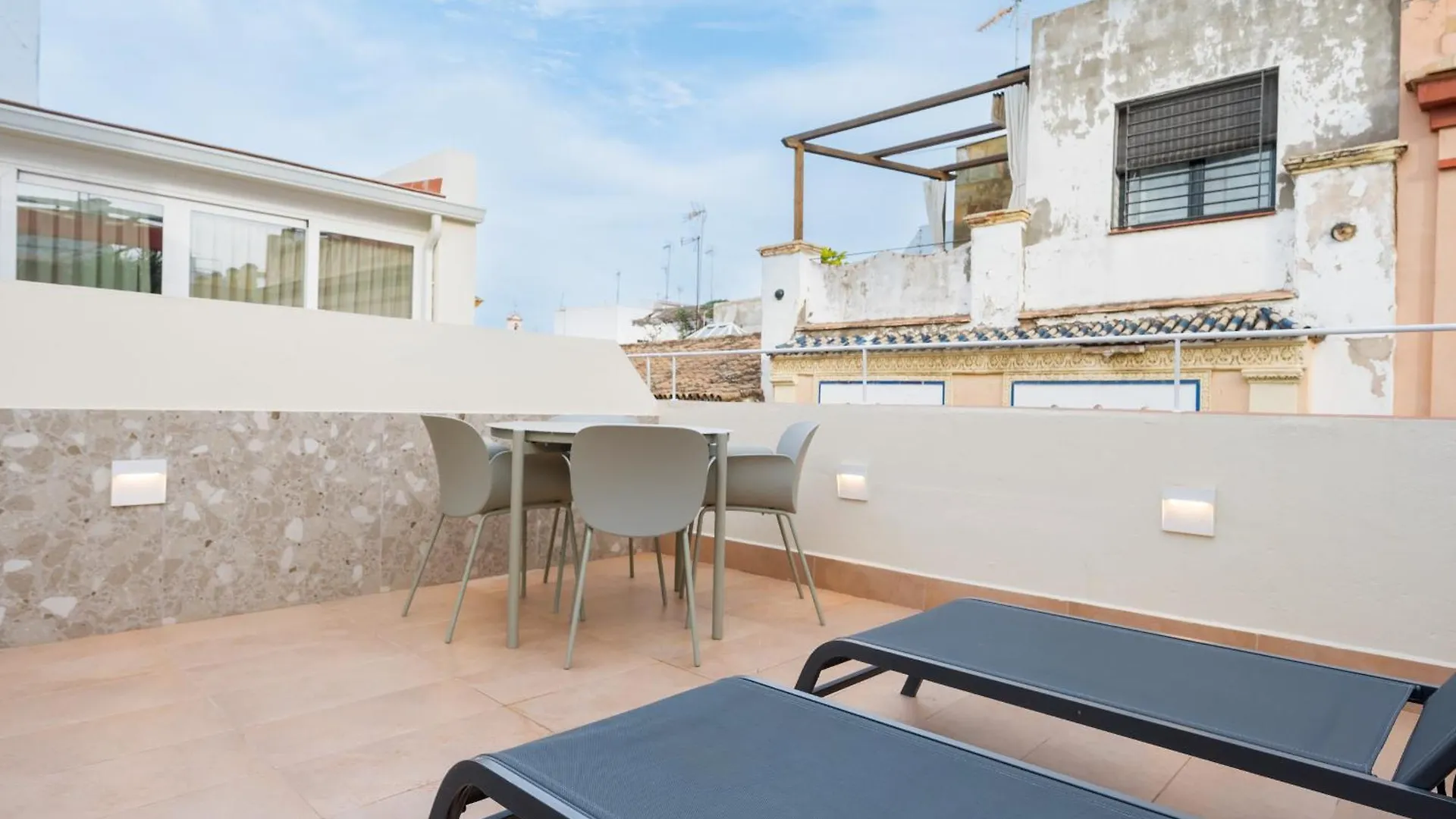 New And Design - Rooftop Solarium - Alameda Seville 0*,
